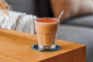 boisson chaude lupin banane proposée par La Tribu des Kawas, un vrai moment de réconfort